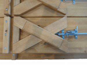 Holz-X-Beine